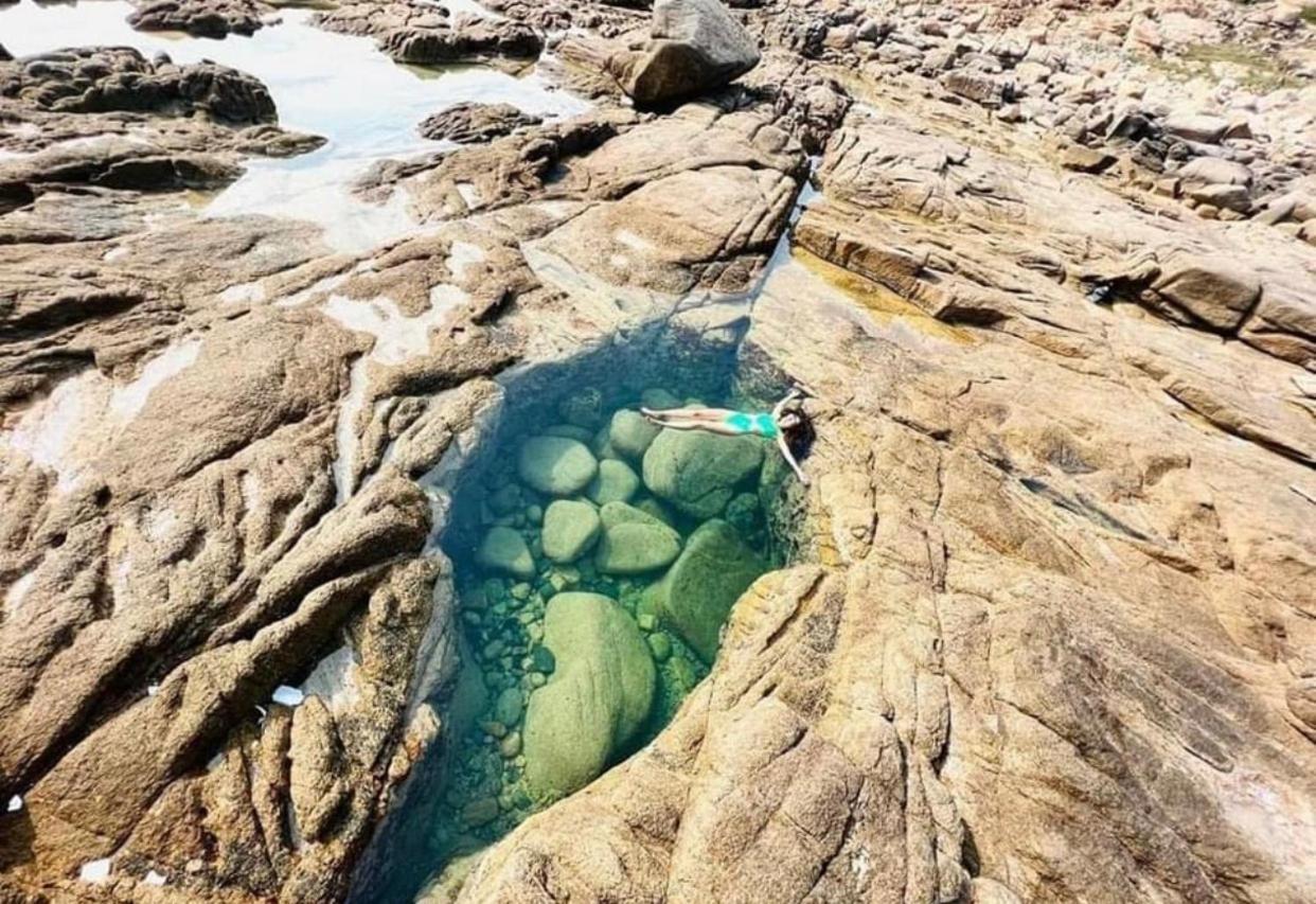 Khach San Nghinh Phong Beach Tuy Hòa Kültér fotó